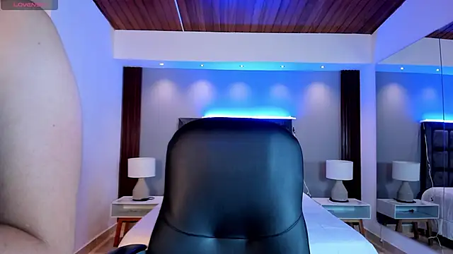 Alicee_Broownn webcam