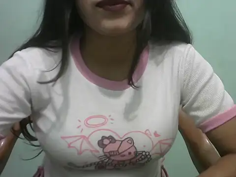 Lovely-Pandey webcam