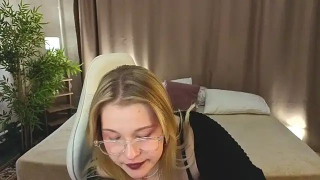 Colleen_Blake webcam