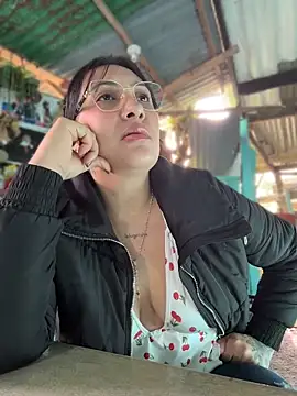 You-kitty2025 webcam