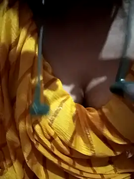 kaviyaponnu0987 webcam