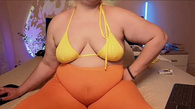 Bbw_Goddes webcam