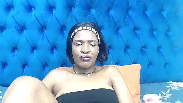 SpicyQueenxxxx webcam