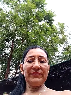 maturexxxnaughty (F milf) - I fuck my pussy, I suck a lollipop