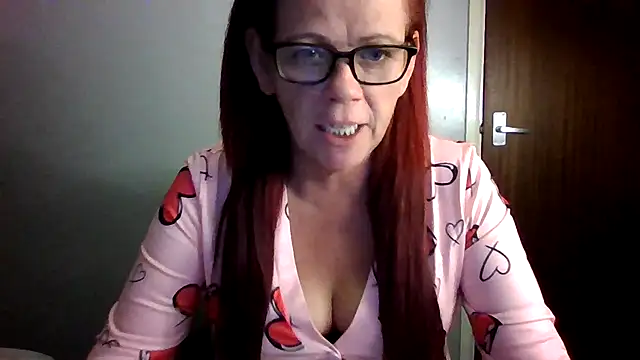 forbidden-irish-x - Forbidden-Irish-x's free webcam - UK Sex Cams