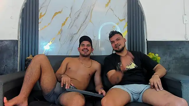 Latins_on_fire webcam