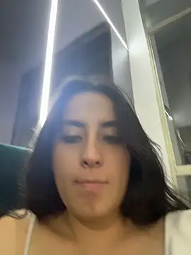 Antonella_Julieta webcam