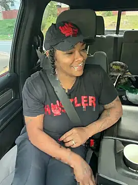 HaloRodeoLover2 live sex cam