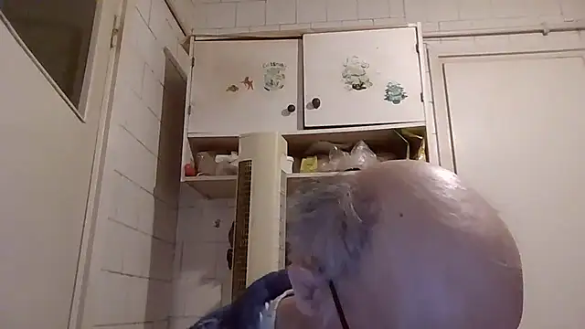 mariusica1@xh webcam