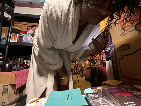 wynterheat (F milf) - 1 1/2 HR nude chores show✨2 tkn