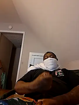 bigdick650 (Ask my age) - Help me cum