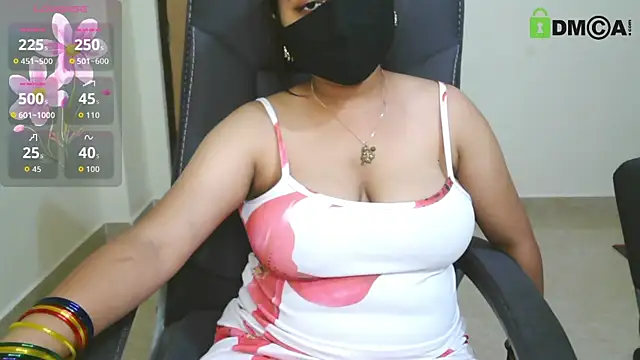 SassyWildCouple webcam