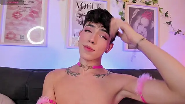 evan_voss (M twink) - go doggy and spank my ass