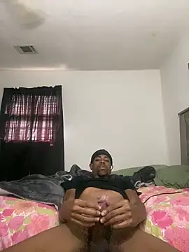 Hellboy223762 webcam