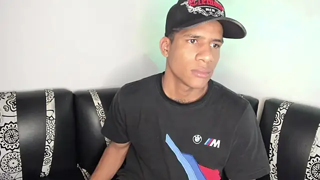 JUANBIGCOCK21CM webcam