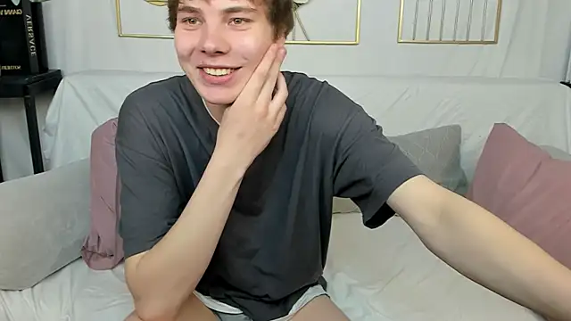 andyyzzz (M twink) - cum show