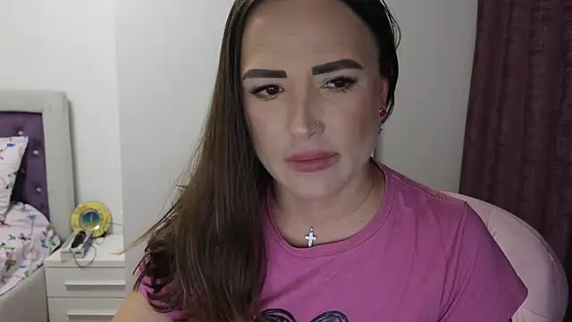 xxxPlayboydollxxx webcam