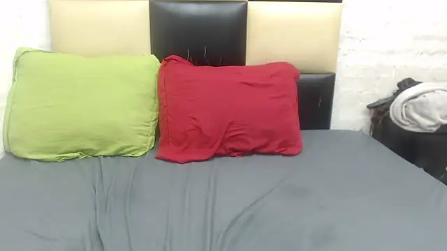 BustyBlissxxx webcam