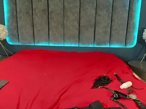 AlanaVelascos webcam