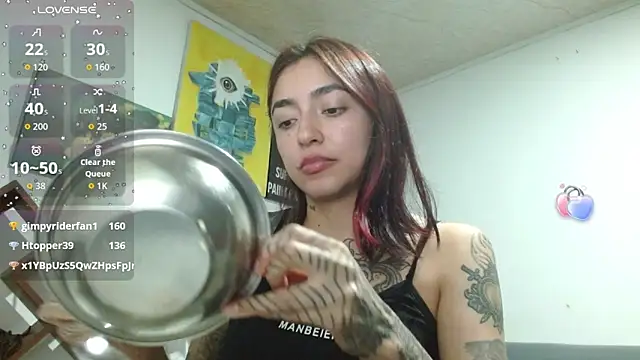 ZoeBakers_ webcam