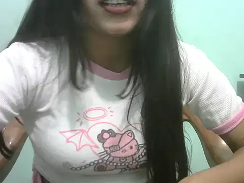 Lovely-Pandey webcam