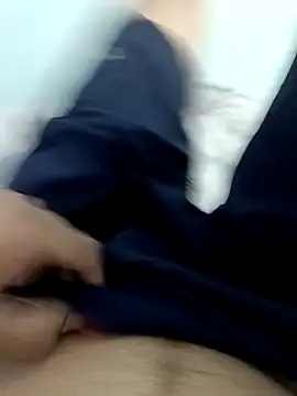 Rocky-badboy_cum4me webcam