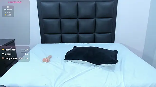 Lucifer_shadow webcam