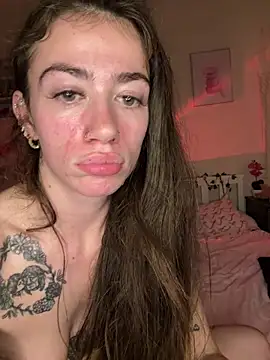 Webcam Model (ValenciaTheVixenXX)  is live.Free join now!