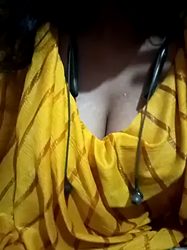 kaviyaponnu0987 webcam