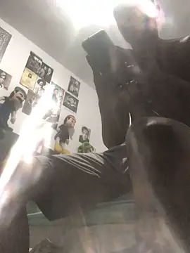 elpeluchenegroxxx3 webcam