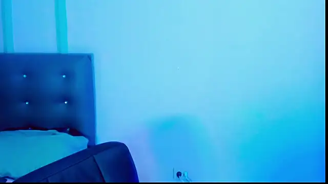 malahya_ (T teen) - cock  hard for 5 minute