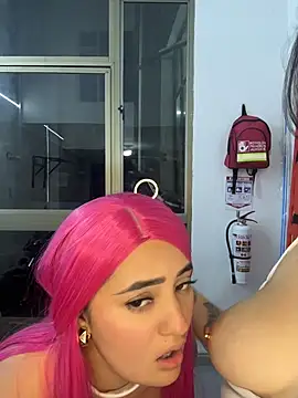 Antonella_Julieta webcam