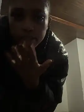 GoodinbedAfrican4 webcam