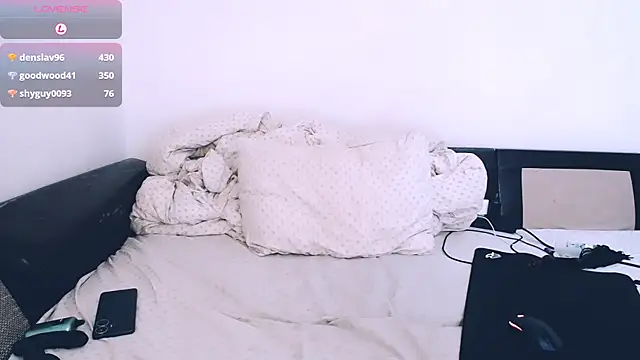 Littlepinkcat webcam