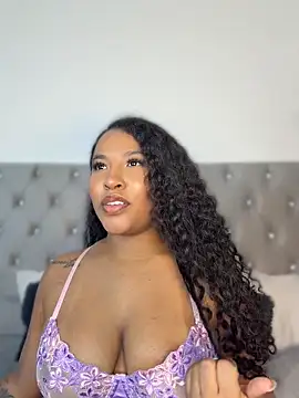 izzybelmonth12 webcam