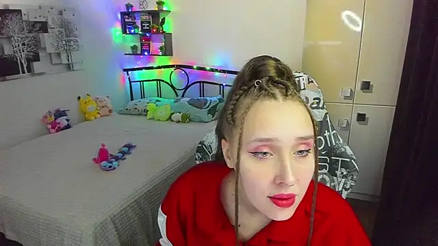 CrazyBitchInLace webcam