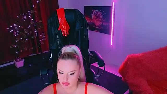 Miss_Alice_Silver webcam