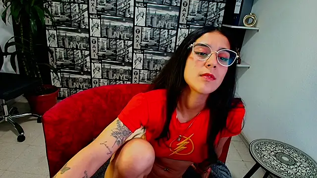 DanielaMonroe webcam