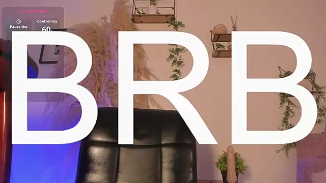 Isabella_Haddad webcam