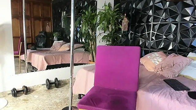 elliot_colton webcam