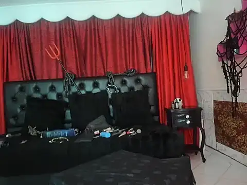 Lilith_madame_satan webcam