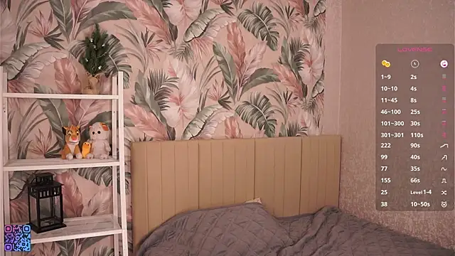 MarjoryHowlingwolf webcam