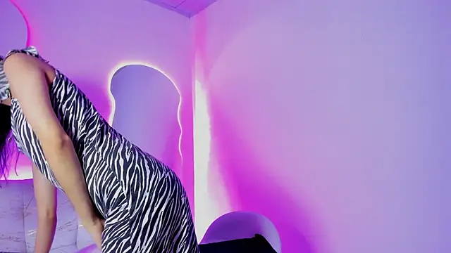 AdharaHamilton_ webcam