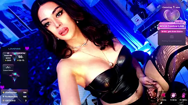 KYLIE_SHEMALE webcam