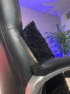 frank_farrell (M young) - Stroke dick and dirty talk