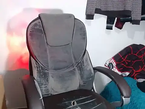 SexyboyHot2000 webcam