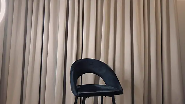 Blazelakocainaxxx webcam