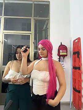 Antonella_Julieta webcam