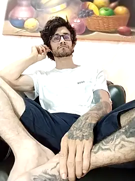 Loggan_donnelly webcam