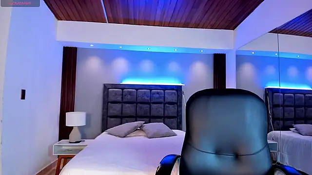 Alicee_Broownn webcam